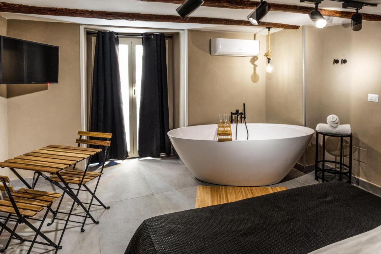 Pendino Rooms Naples Exterior photo