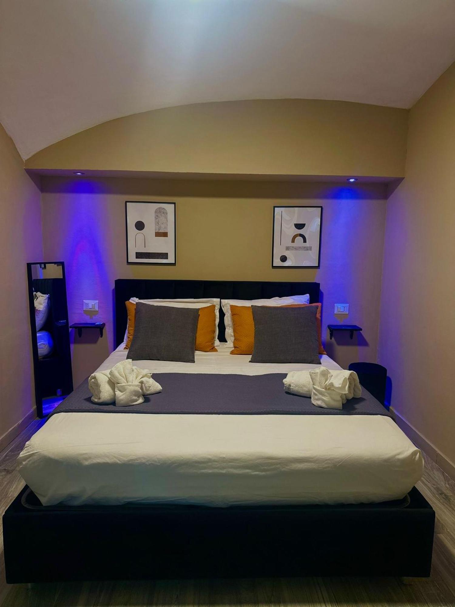 Pendino Rooms Naples Room photo